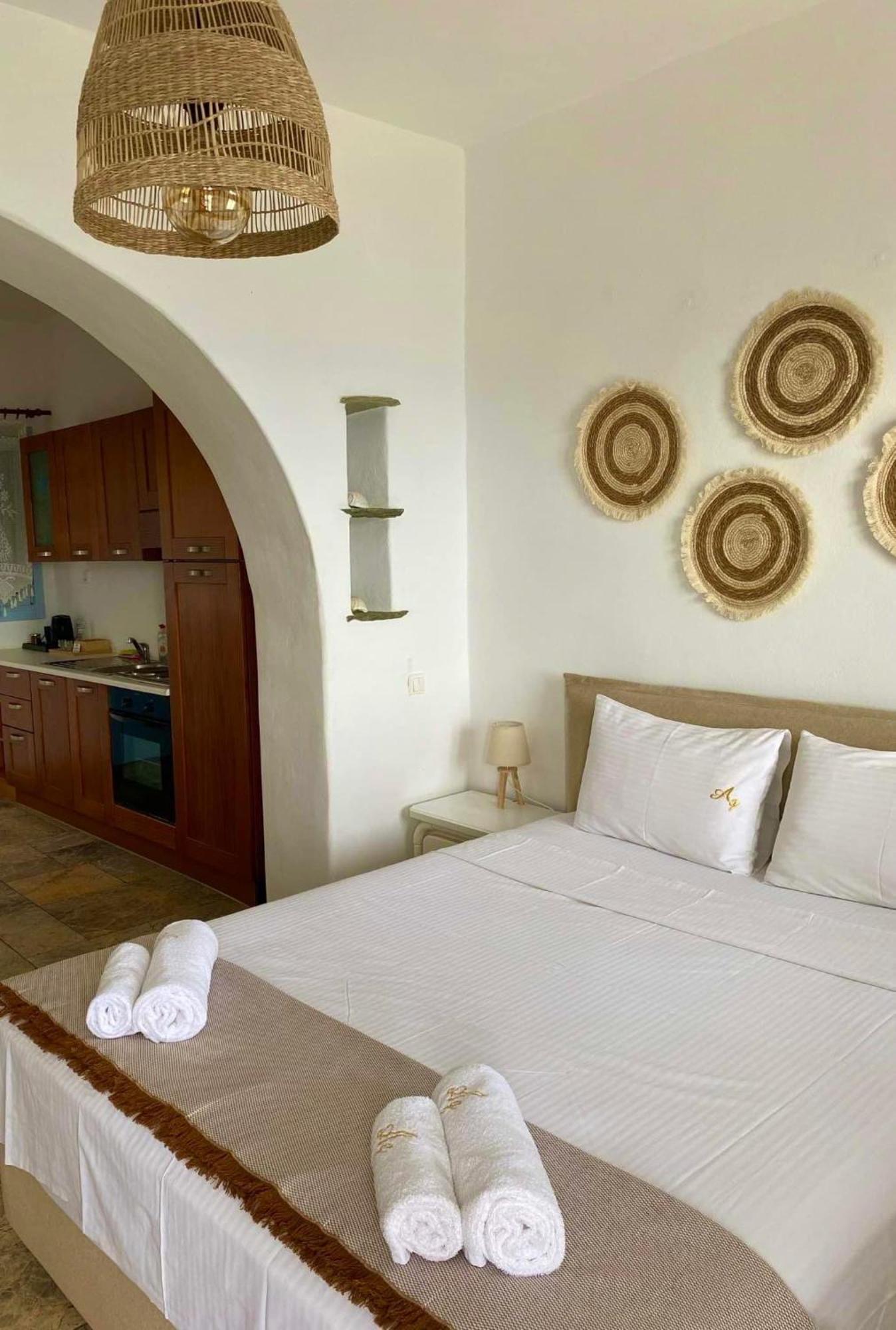 Akti Giannaki Apartment *
