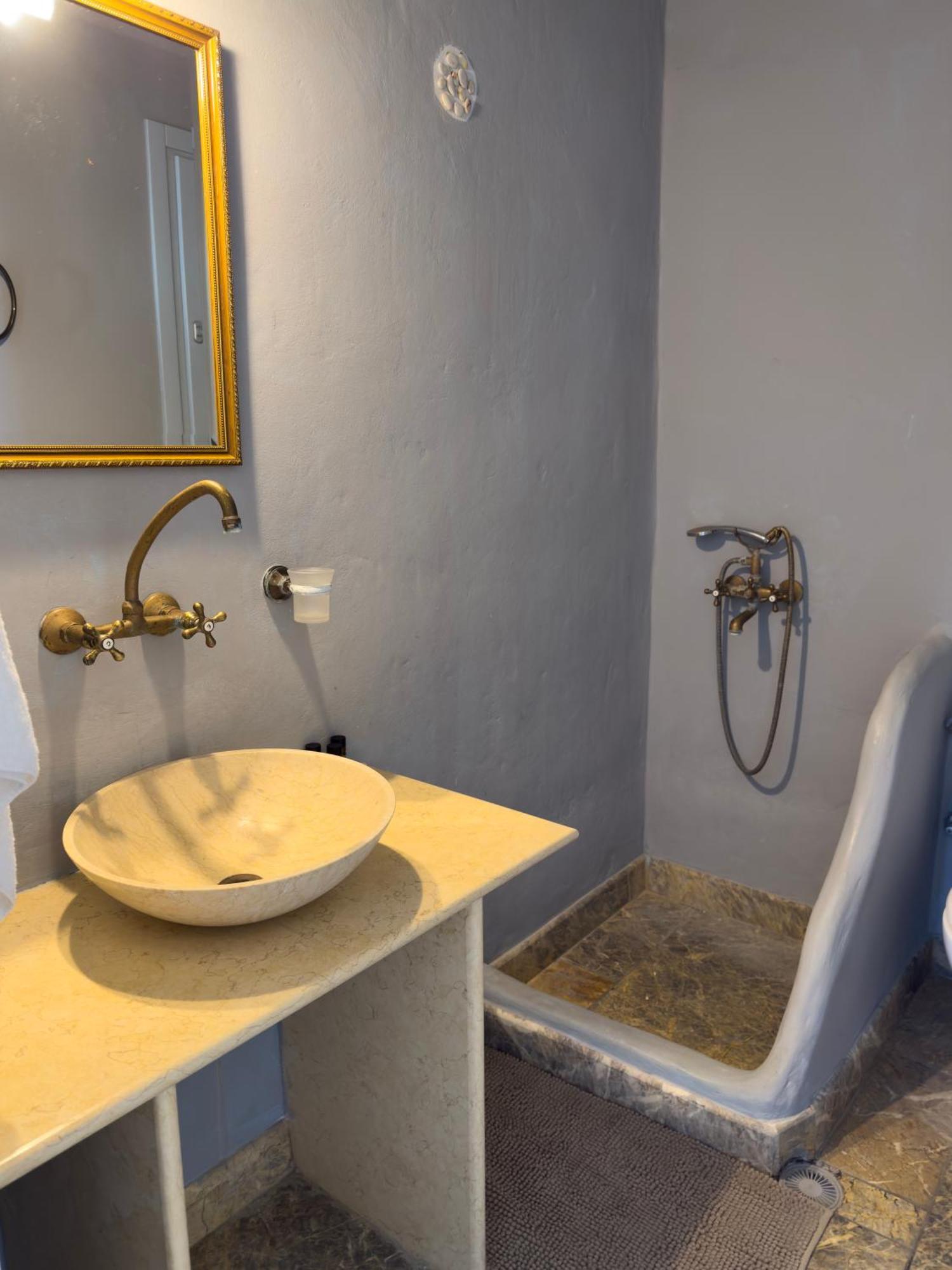 Akti Giannaki Apartment Kardhianí