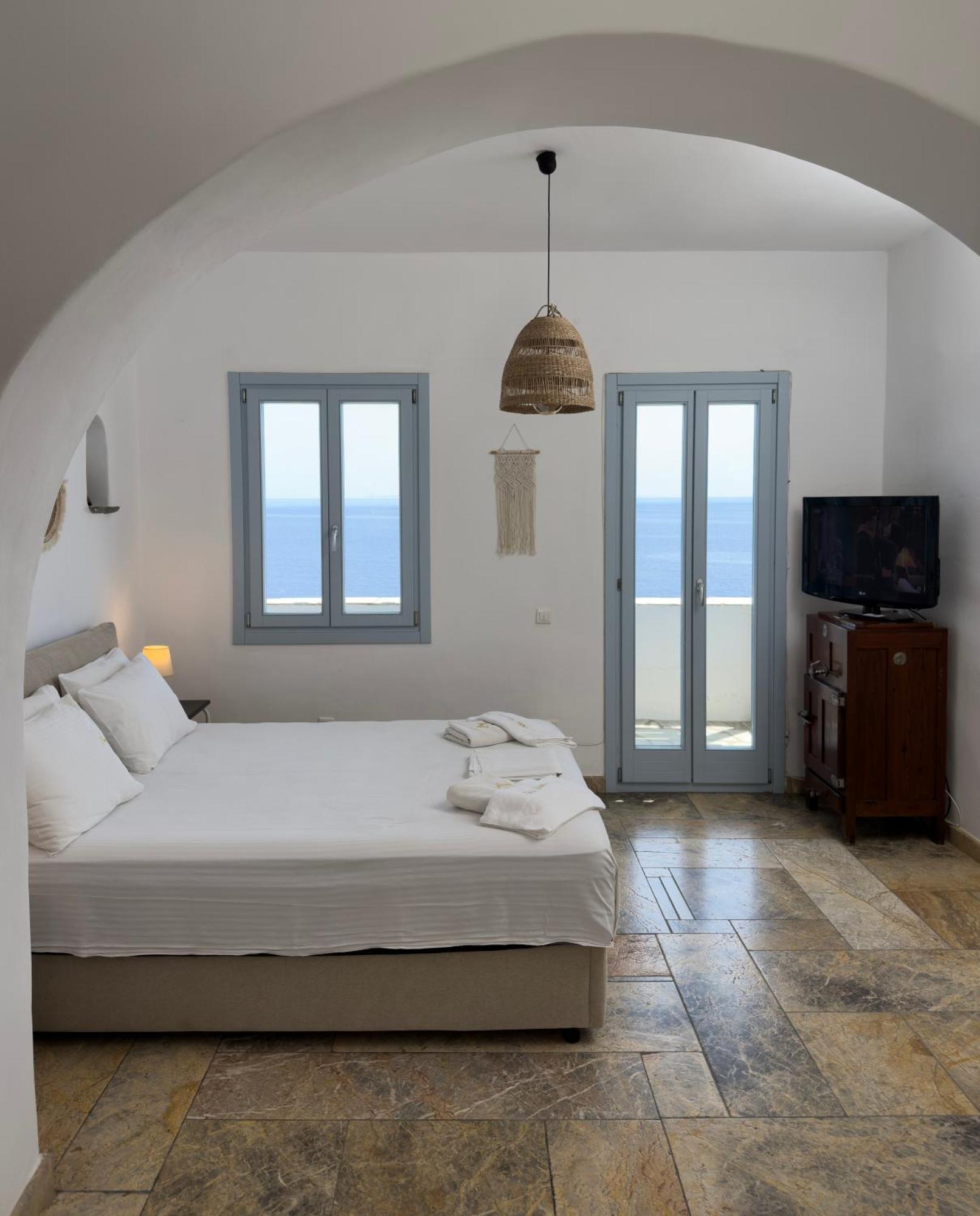 Apartment Akti Giannaki
